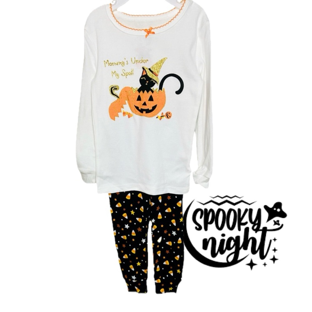 SPOOKY NIGHT Halloween
Mommy's Under My Spell Pajama Sleepwear Set Girl’s Sz 3T
